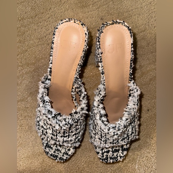 JustFab, Black & White Tweed Platform Heels Mules Sandals (7) - Picture 7 of 7